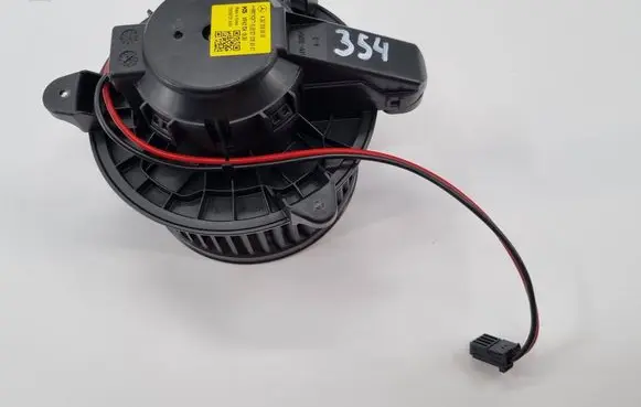 Mercedes-Benz A W177 Heater fan/blower A2478308400