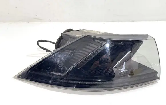 Peugeot 508 II Rear/tail lights 9813508680