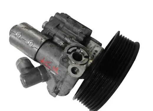 Mercedes-Benz C W204 Power steering pump A0054668401