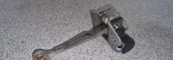 BMW 3 E36 Front door check strap stopper 8169563
