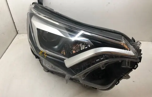 Toyota RAV 4 (XA40) Headlight/headlamp W3049K02