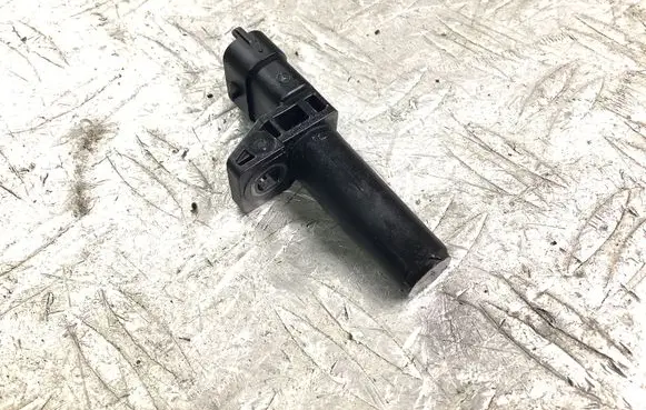 Mercedes-Benz Vito Viano W639 Crankshaft position sensor A2769050700