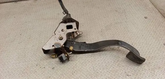 KIA Sportage Clutch pedal