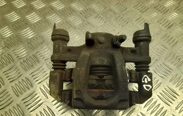 Mercedes-Benz V Class W447 Rear brake caliper B91600