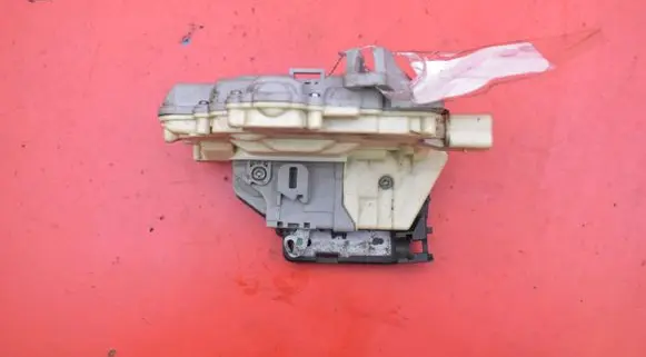 Audi Q7 4L Front door lock 3C1837016A
