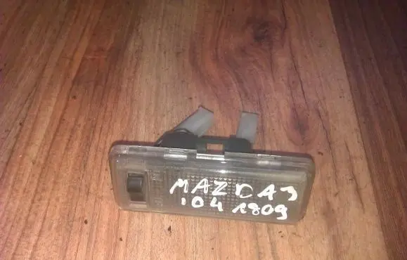 Mazda 3 I Rear seat light