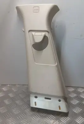 (B) pillar trim (top)