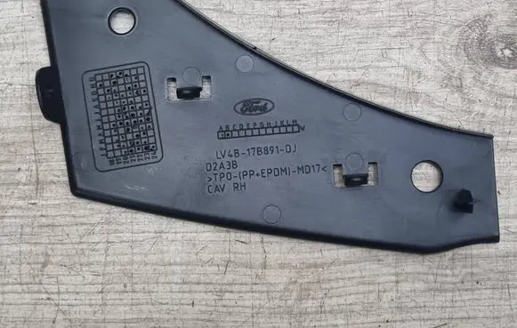 Ford Kuga III Bumper support mounting bracket corner LV4B17B891DJ D2A3B