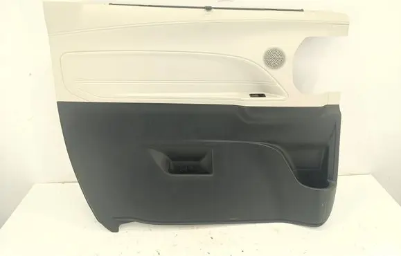 Toyota Sienna XL40 IV Sliding door card 6768208070 6769008310A0