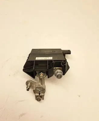 Mercedes-Benz C W205 Battery relay fuse A0009061505
