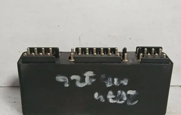 Mercedes-Benz S W126 Light module LCM 1265420032