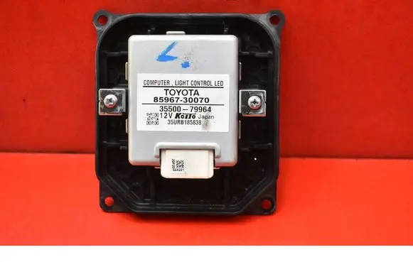 Toyota Prius+ (ZVW40) Voltage converter/converter module 8596730070