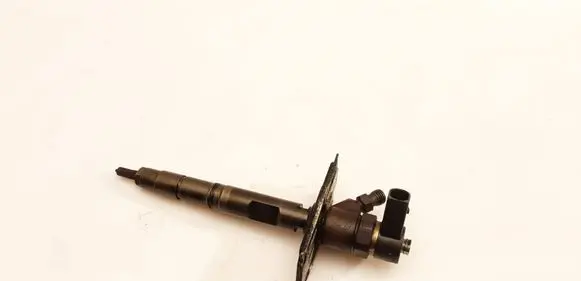 Audi A8 S8 D3 4E Fuel injector 057130277M