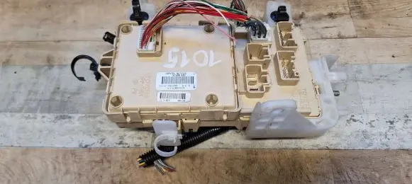 Toyota Corolla Verso AR10 Fuse box set 892210F030