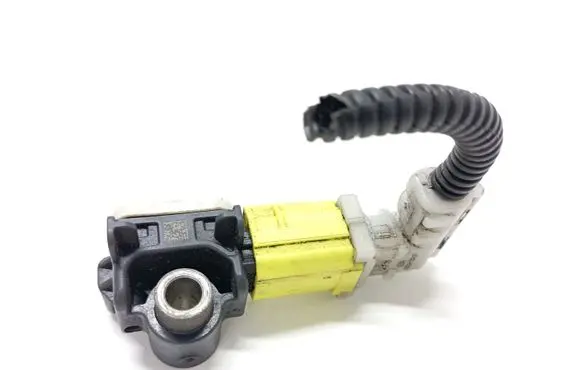 Mitsubishi ASX Airbag deployment crash/impact sensor 8651A116 100504203