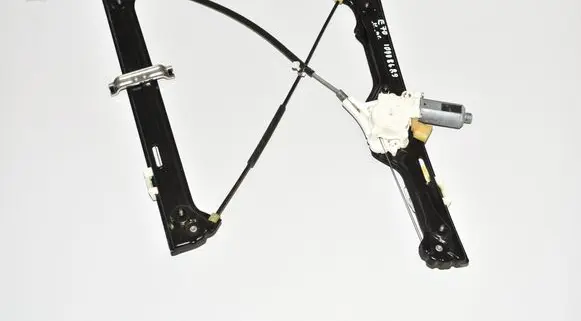 BMW X5 E70 Front door manual window regulator 6967261 7267691 67626967261