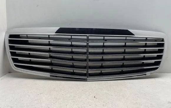 Mercedes-Benz E W211 Front grill 042453