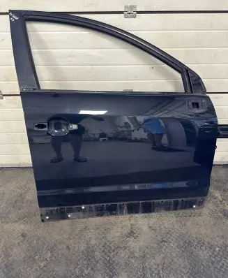 Opel Antara Front door