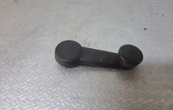 Ford Transit Front door window winding handle 95VBV23342