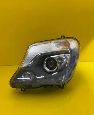 Mercedes-Benz Sprinter W906 Headlight/headlamp A9068206200