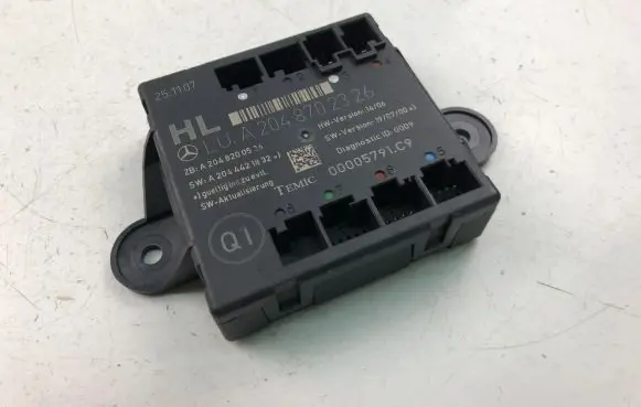 Mercedes-Benz C W204 Other control units/modules A2048702326