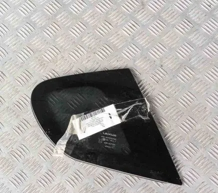 Lexus CT 200H Rear side window 43R007953