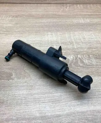 Mercedes-Benz E W212 Headlight washer spray nozzle A2128600147