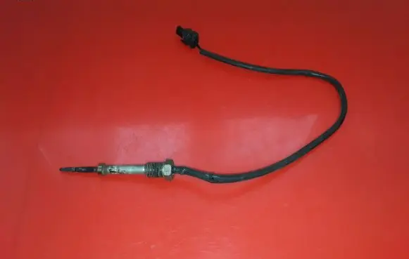 BMW 1 E81 E87 Exhaust gas temperature sensor 7806254 2656001911