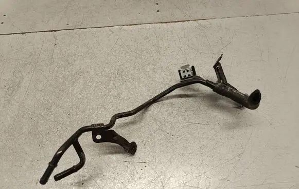 Volkswagen Golf VII Engine coolant pipe/hose 5Q0122157CL 145114