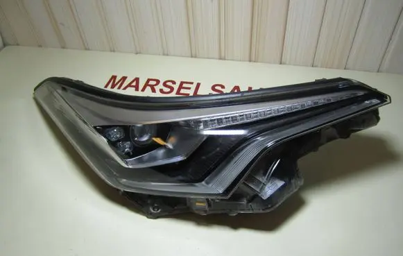 Toyota C-HR I Headlight/headlamp 81110F4071 17666F