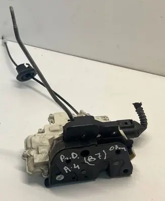 Audi A4 S4 B7 8E 8H Front door lock 8E1837016AA