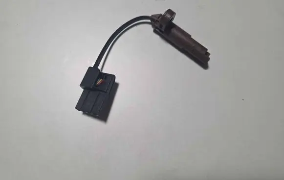 Audi Q3 8U Speed sensor (speedometer sensor) 0BH927321A