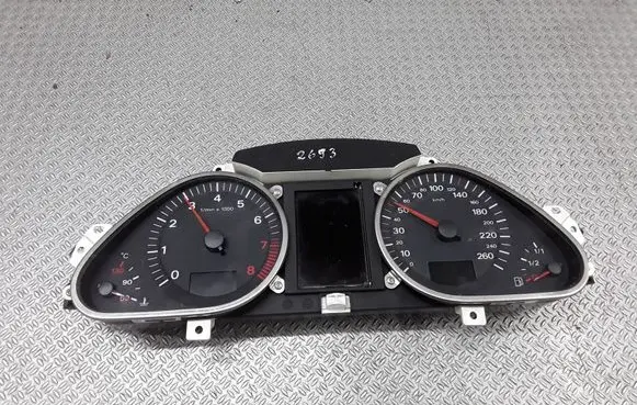 Audi A6 S6 C6 4F Speedometer (instrument cluster) 4F0920900M