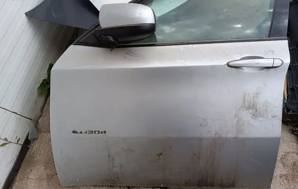 BMW X5 E70 Front door NOCODE