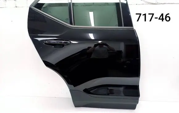 Volvo XC40 Rear door 