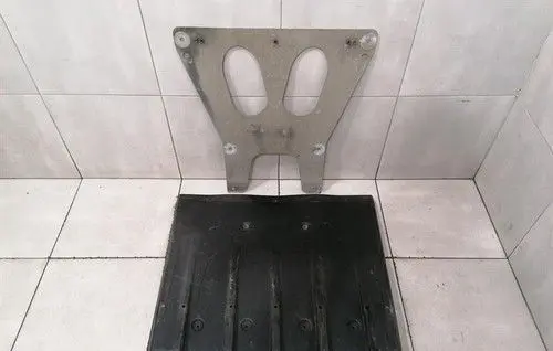 Aston Martin DB9 Gearbox bottom protection 4G4317C857AA