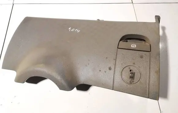 Dodge Magnum Glove box 60481n024 1055020