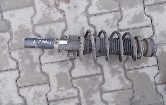 Skoda Fabia Mk2 (5J) Front shock absorber with coil spring