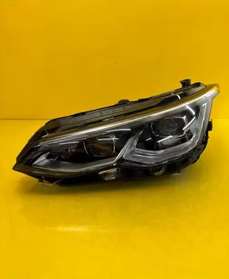Volkswagen Golf VIII Headlight/headlamp 5H1941059K