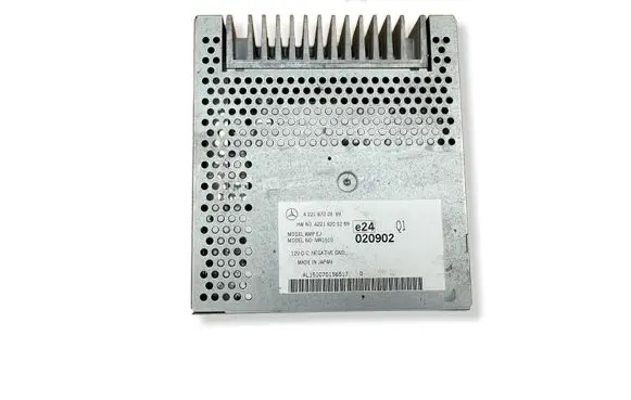 Mercedes-Benz S W221 Sound amplifier A2218205289
