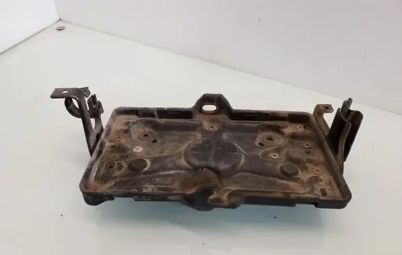 Mitsubishi Pajero Battery tray MR44093