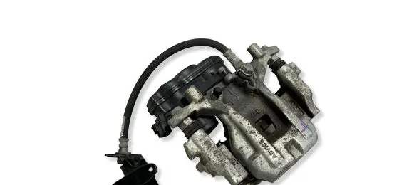 Toyota Corolla Cross Rear brake caliper 4785042080 49269 4782210030