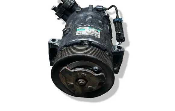 Opel Insignia A Air conditioning (A/C) compressor (pump) 13232307