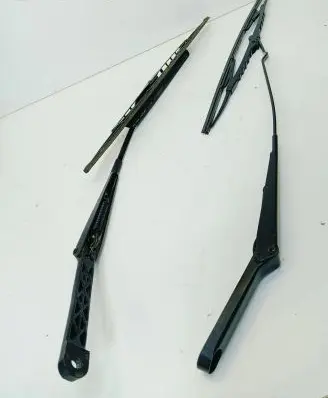 Volkswagen Transporter - Caravelle T4 Front wiper blade arm 701955409A 701955410A