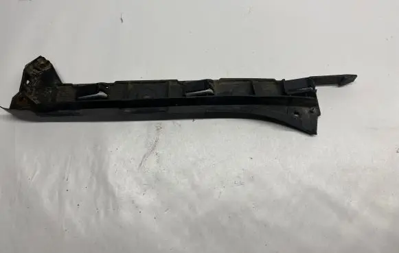 Porsche Cayenne (9PA) Front bumper mounting bracket 7L5807183
