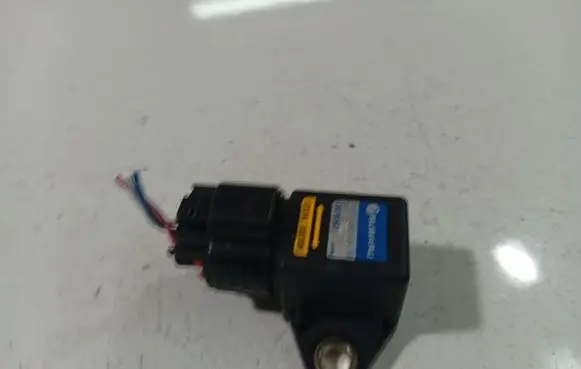 Subaru Legacy Airbag deployment crash/impact sensor 4991000430