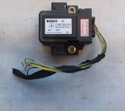 Mercedes-Benz E W210 ESP acceleration yaw rate sensor 0265005230 0015404517