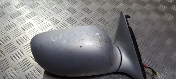 Mitsubishi Galant Front door electric wing mirror e201843