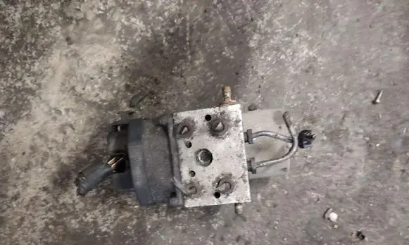 Ford Cougar ABS Pump 
