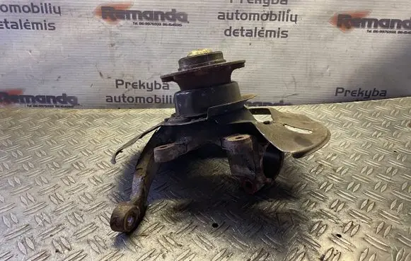 BMW 7 E38 Front wheel hub